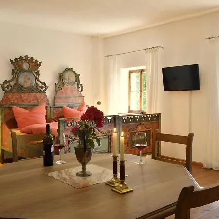 Traditional In Altreichenau With Garden Neureichenau