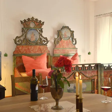 Traditional In Altreichenau With Garden